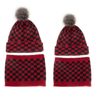 White Red Plaid Mom And Baby A Set Of Knitted Hats New Black And White Red Plaid J&E Discount Store 